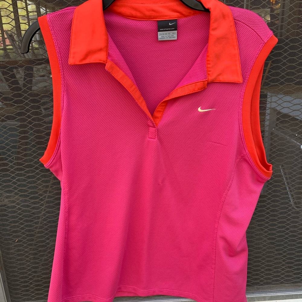 SALE ‼️Nike Tennis Top